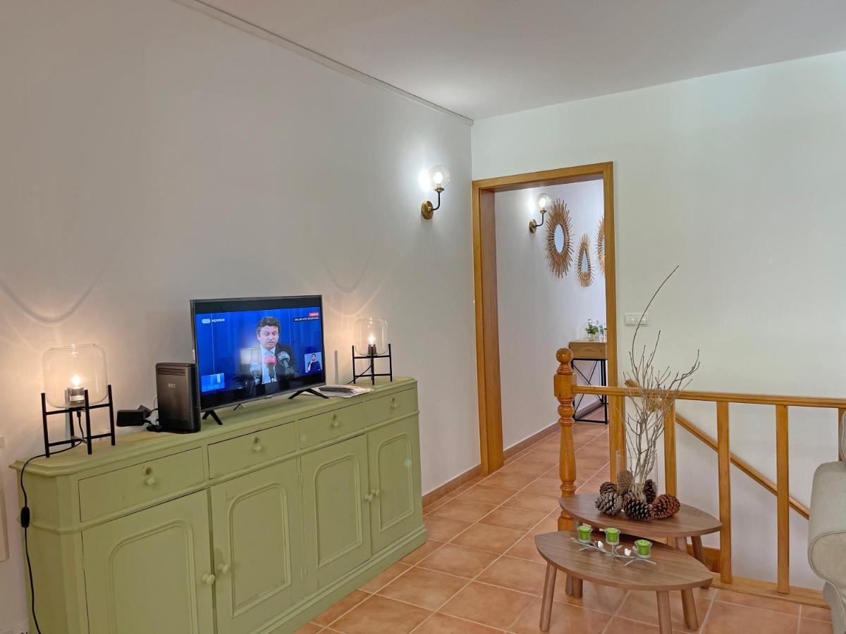 Thermal River Apartment 푸나스 외부 사진